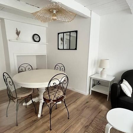 Maison Cosy 4 Personnes Tinténiac Exterior foto